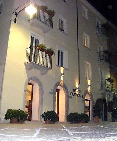 Hotel Centrale Όλμπια Εξωτερικό φωτογραφία