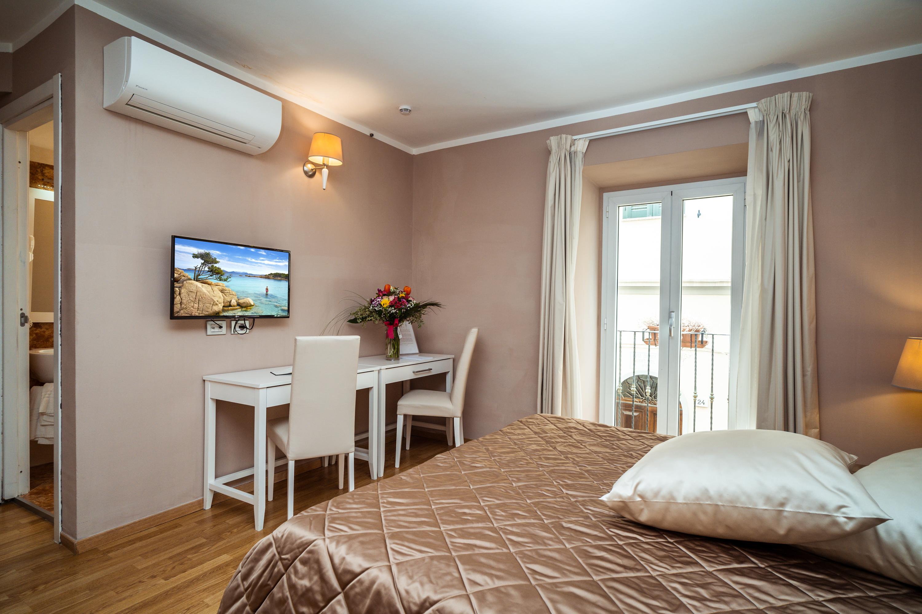 Hotel Centrale Όλμπια Εξωτερικό φωτογραφία