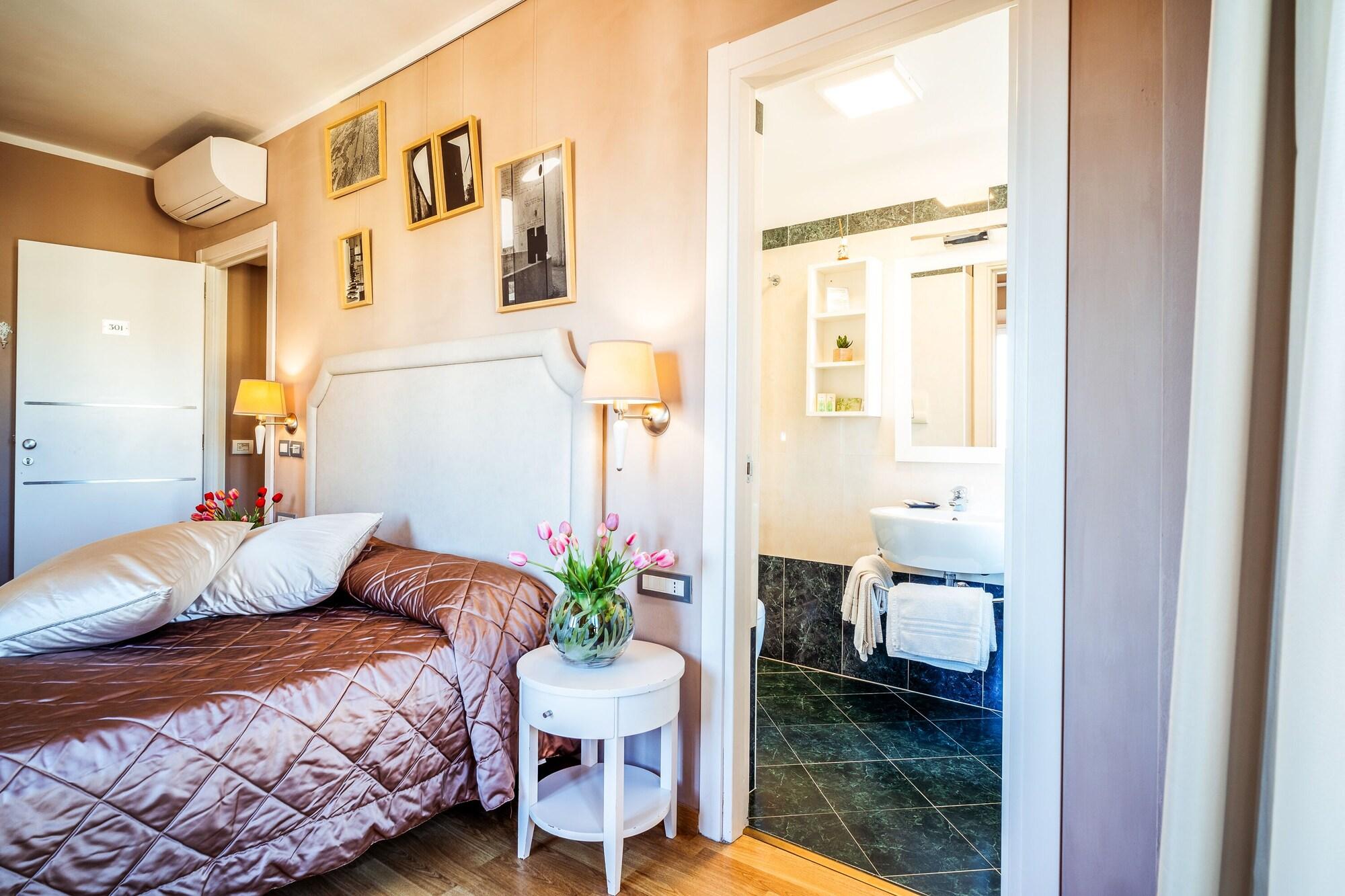 Hotel Centrale Όλμπια Εξωτερικό φωτογραφία