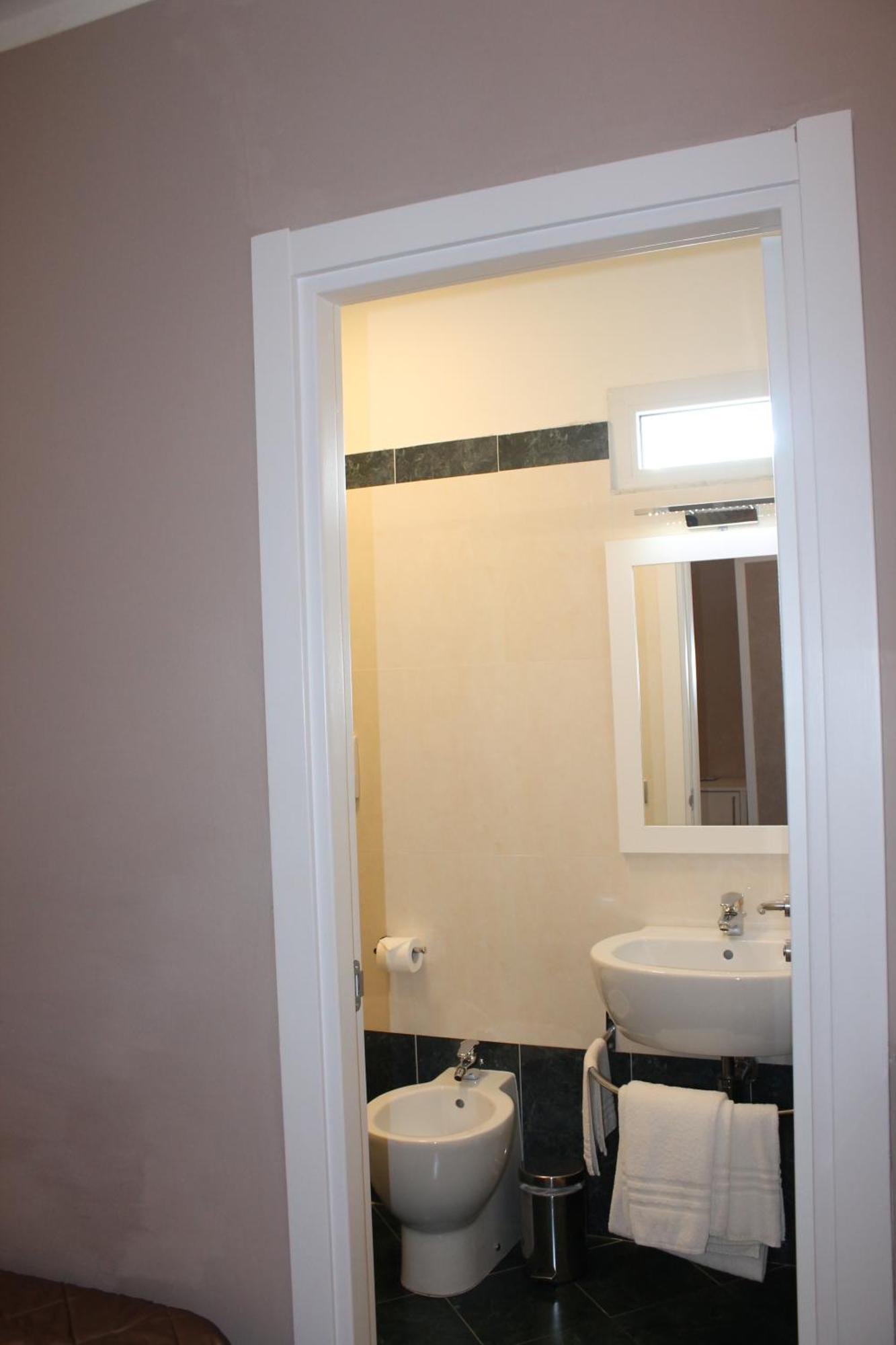 Hotel Centrale Όλμπια Εξωτερικό φωτογραφία